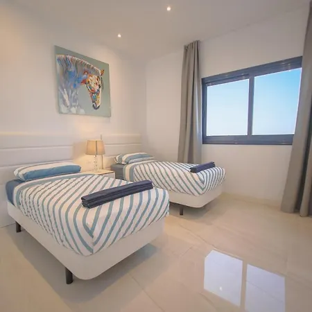 Atlantico Plaza 6a - 2 Beds - 2 Baths Apartment